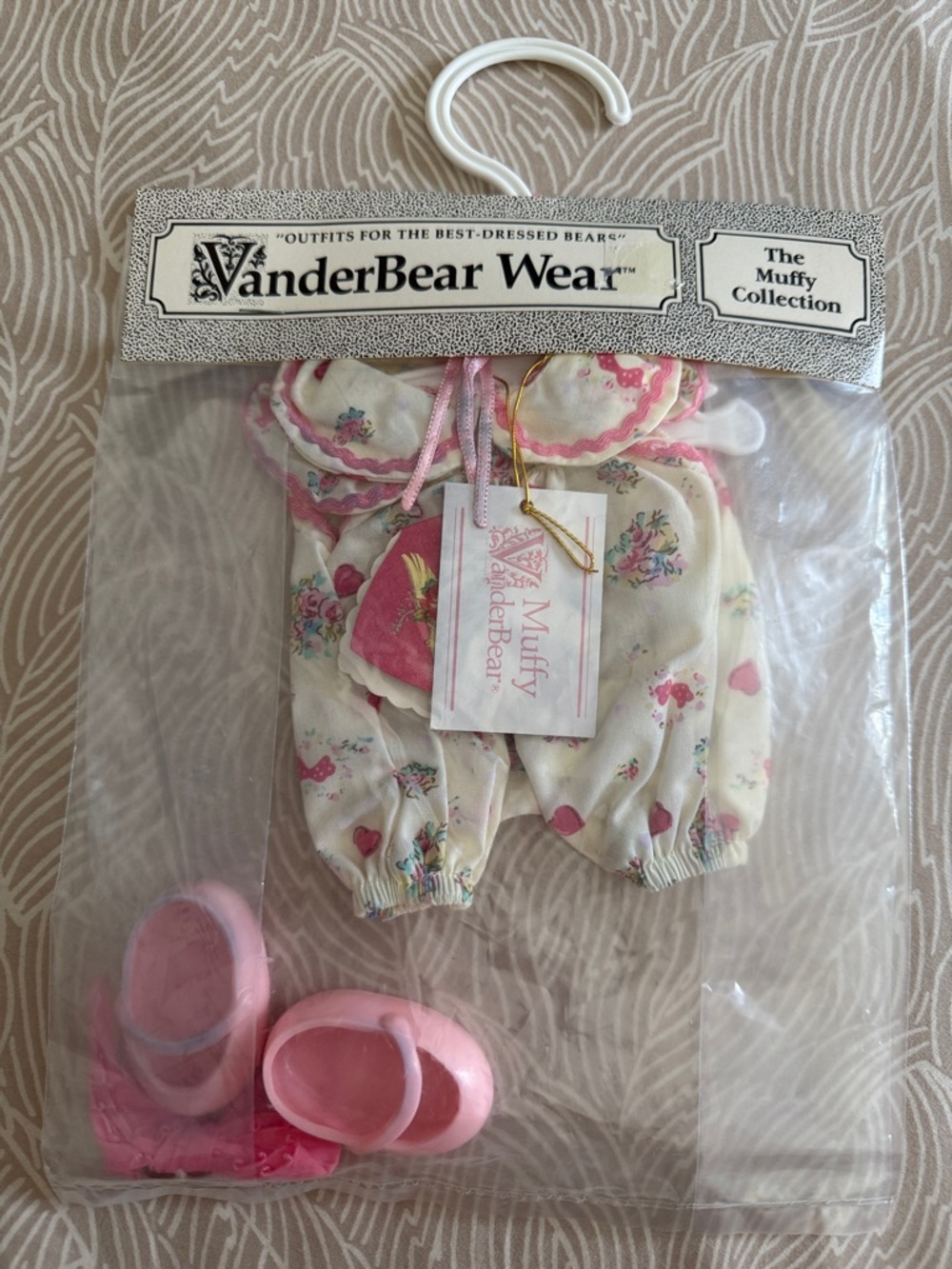 NWT! Vintage VanderBear Wear Muffy Collection Floral Pink Outfit